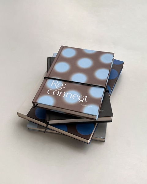 Sổ tay A5 dot 132 trang 130gsm Chấm bi - Nâu Xanh