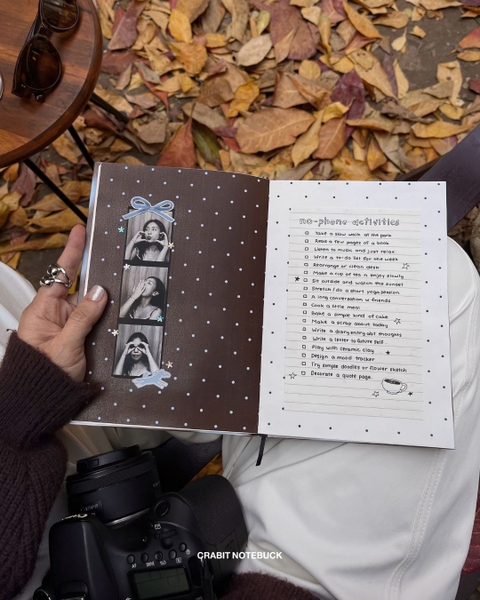 Sổ tay A5 dot 132 trang 130gsm Chấm bi - Nâu Xanh