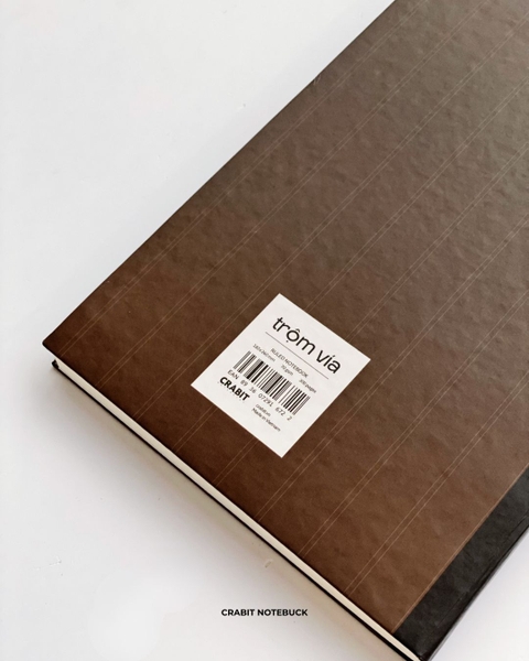 Vở bìa cứng 300 trang kẻ ngang 70gsm Trộm Vía - Nâu