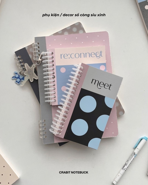 Móc khoá Polka Dot Quotes Chấm bi Shy Thought