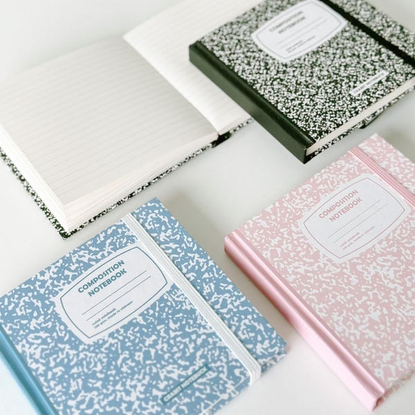 Sổ kẻ ngang khổ vuông 140 trang 130gsm tặng kèm sticker Composition Collection - Xanh Grape