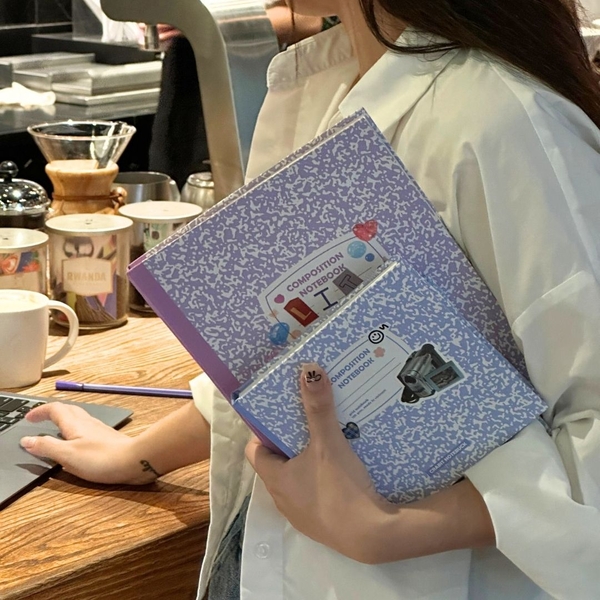 Sổ kẻ ngang khổ vuông 140 trang 130gsm tặng kèm sticker Composition Collection - Xanh Grape