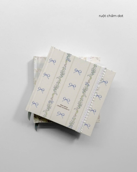 Sổ tay scrapbook khổ vuông dot 130gsm The Reverie Diary - Nhũ Hoa Nơ Xanh
