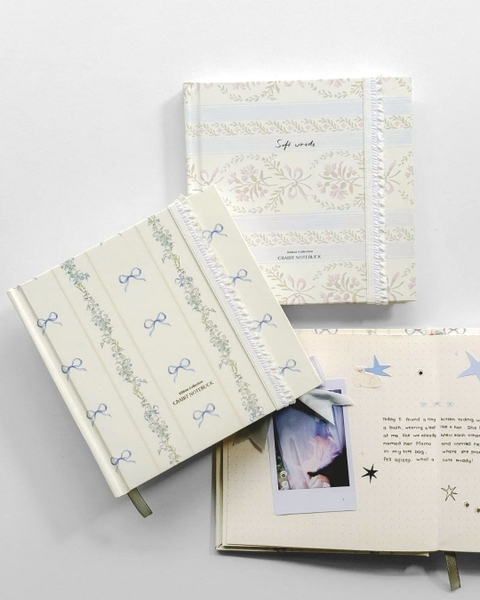 Sổ tay scrapbook khổ vuông dot 130gsm The Reverie Diary - Nhũ Hoa Nơ Xanh