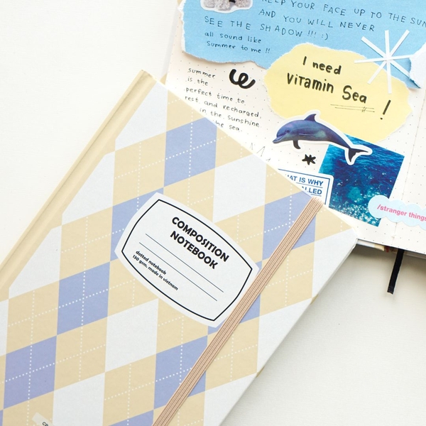 Sổ tay A5 dot 130gsm Composition Gingham (Tặng kèm sticker) - Quả trám xanh be