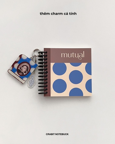 Sổ còng ruột trơn khổ vuông 128 trang 130gsm Chấm bi - Xanh Nâu