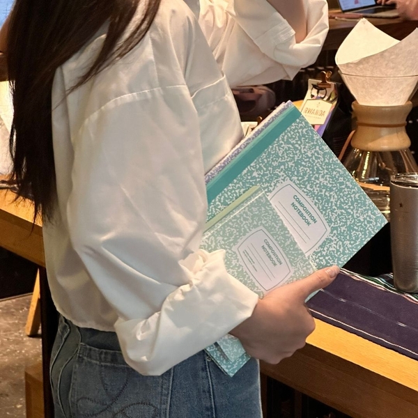 Sổ weekly plan khổ vuông 144 trang 130gsm tặng kèm sticker Composition Collection - Xanh Mint