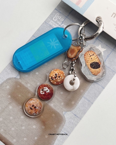 Móc khoá acrylic bag charm tag Miếng