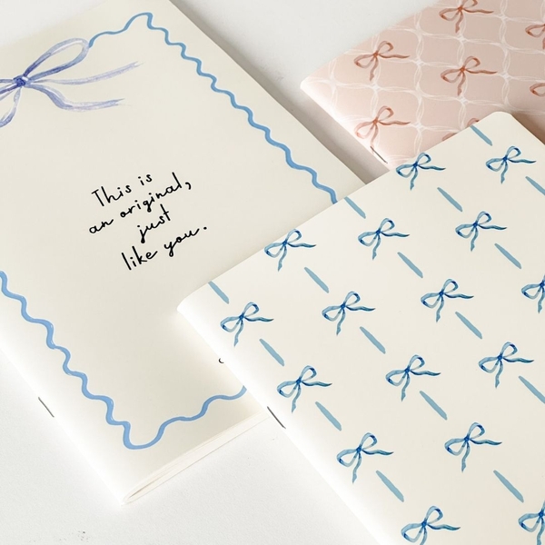 Vở kẻ ngang 120 trang Ribbon Collection - Nơ Xanh To