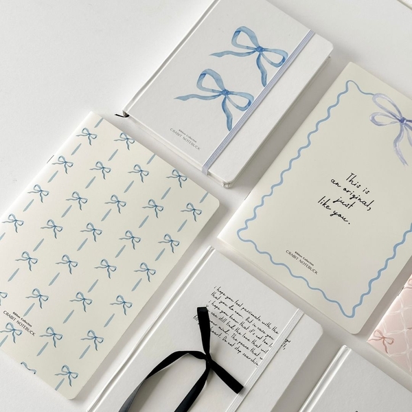 Vở kẻ ngang 120 trang Ribbon Collection - Nơ Xanh Nhỏ