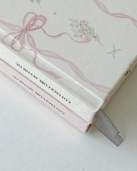 Sketchbook Khổ Vuông 190gsm The Reverie Diary - Nhũ Nơ Hồng