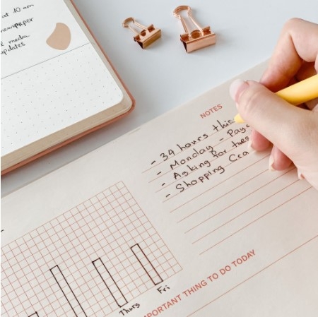 Bút bi Pastel mực đen