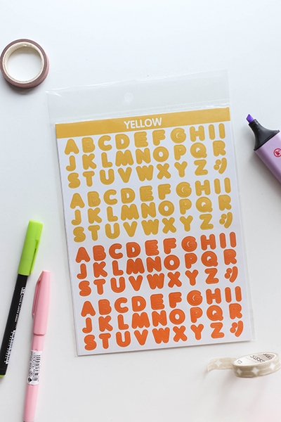 Sticker bảng chữ cái