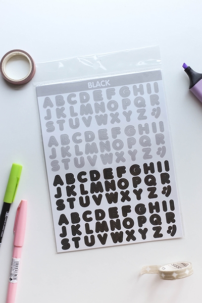 Sticker bảng chữ cái