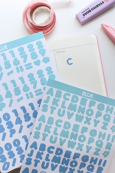 Sticker bảng chữ cái