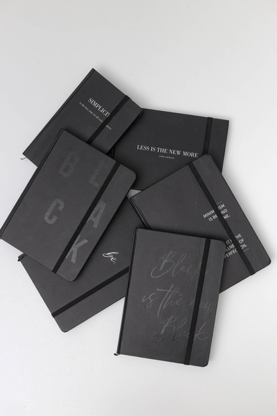 Sổ Dotgrid Be. - The Black Book 130GSM