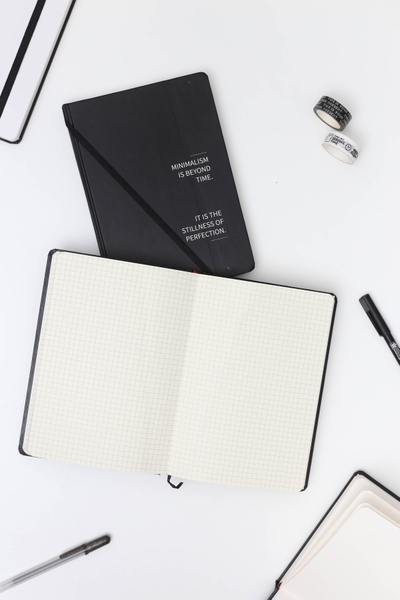 Sổ Grid Minimalism - The Black Book 130GSM
