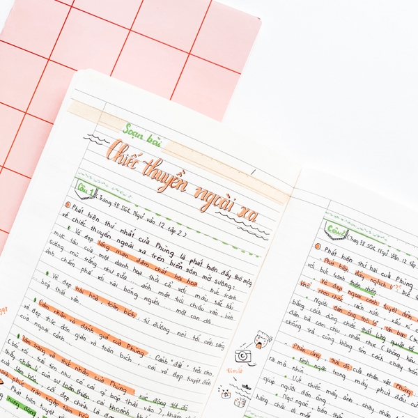 Vở kẻ ngang Nhũ Mặt trăng - 80 trang