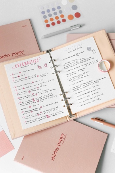 Sổ còng A5 6 lỗ - Shirley Poppy