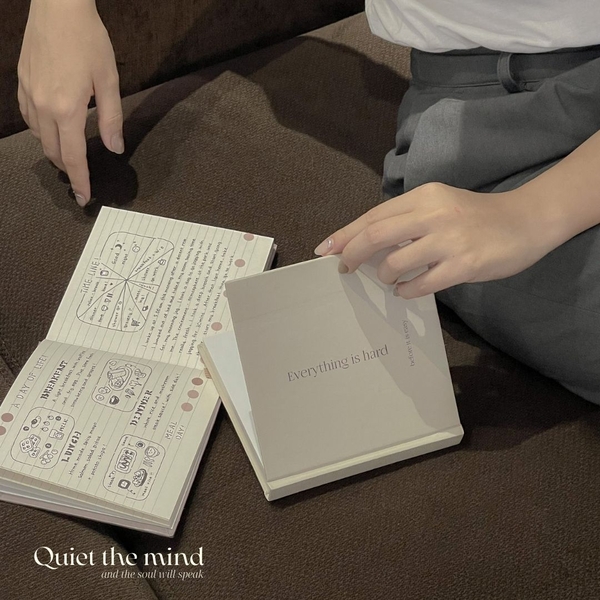 Sổ khổ vuông - Combo 6 cuốn Quiet the Mind