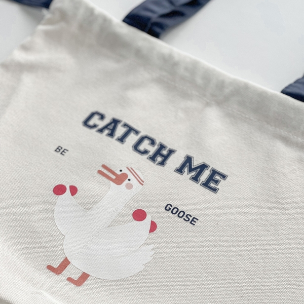 Túi vải canvas có dây rút hình ngỗng - Crabit x Kuchi - Great like Goose
