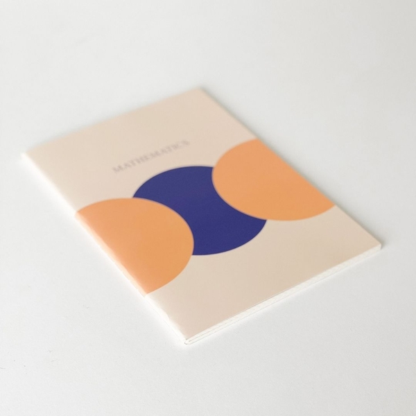 Vở toán mathematics 80 trang, layout chia 4 may gáy- Vàng