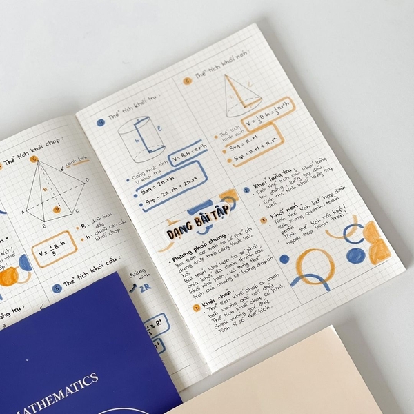Vở toán mathematics 80 trang, layout chia 4 may gáy- Xanh dương