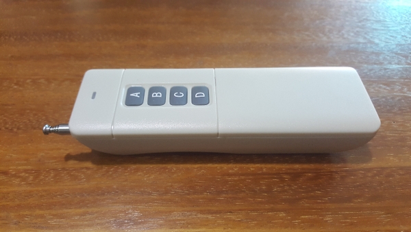 Tay khiển từ xa RF315 loại 4 nút xa 200-500M