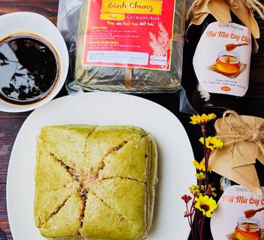 RUECO Vegan Banh Chung (Tet Glutinous Rice Pie) (From Ragworm Paddy Fields) Mini | 600g Pack