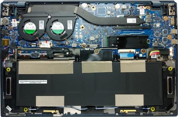 Main ASUS UX482EG-XS74T ZenBook Ram 16GB CPU i7 Thế hệ thứ 11