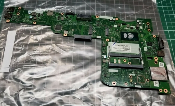 Main Lenovo ThinkPad L560 i5-6300U 2.4GHz LA-C421P