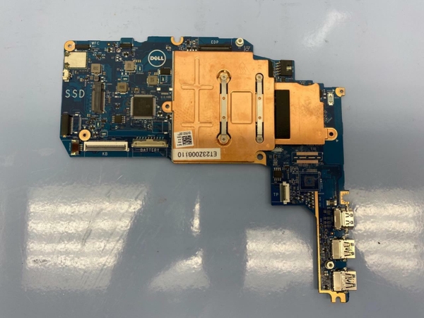 Main Dell Latitude 3190 2-in-1 CPU N5000