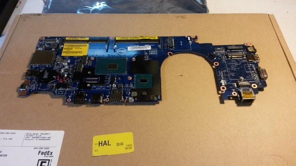 Main Dell XY72Y LA141P