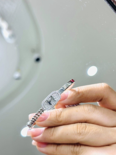 lac-tay-nu-vang-trang-118