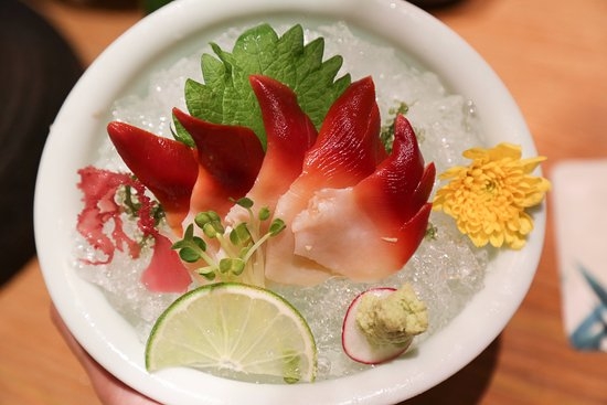 Cách chế biến Sashimi sò đỏ Nhật Bản cực đơn giản