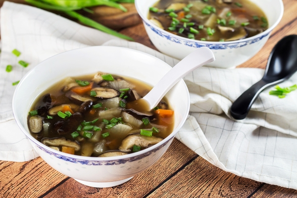 Hướng dẫn làm nước dùng Dashi nấm hương ( Shiitake Dashi) cho người ăn chay.