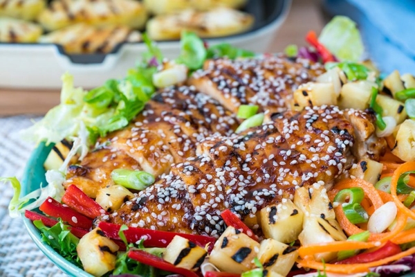 Sốt Teriyaki Nhật Bản mang lại những món ăn thơm ngon khó cưỡng.