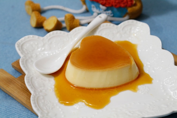 Hộp nhựa FLan TIM (90ml) Vĩnh Trường - Lốc 50c