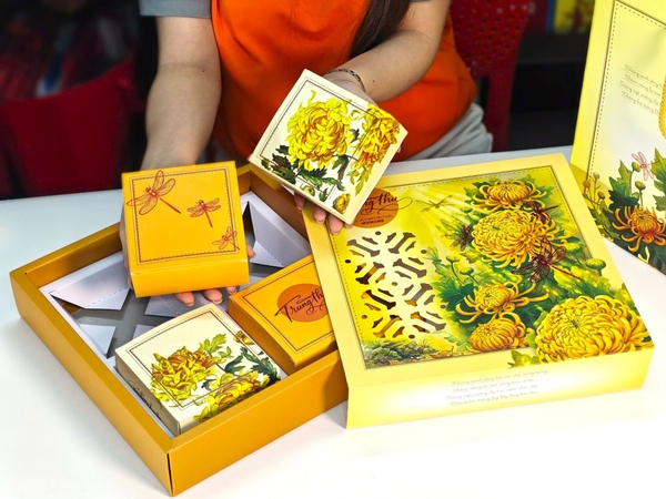 Hộp trung thu 4B (150-250gr) HOÀNG CÚC 2026 - Lốc 10 bộ (SP26402)