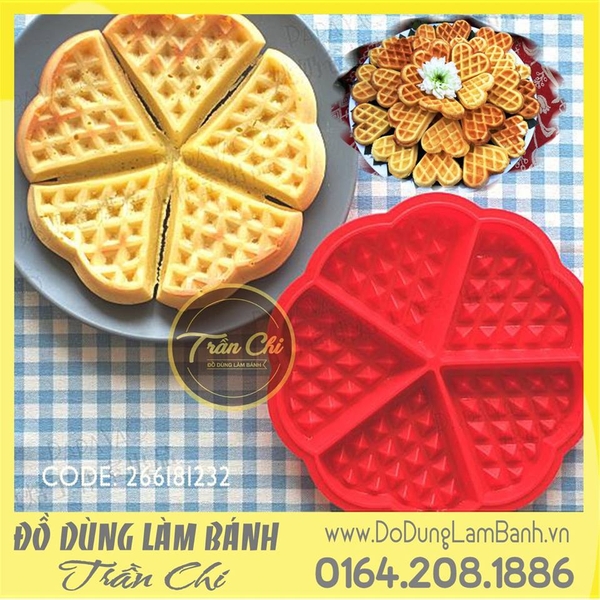 Khuôn silicone bánh Waffle - Hình tim