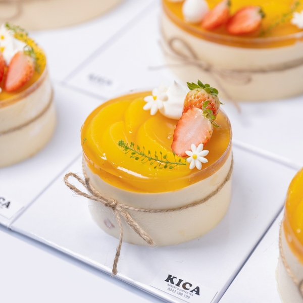 Sinh tố ĐÀO Golden Farm - Chai 1 lít