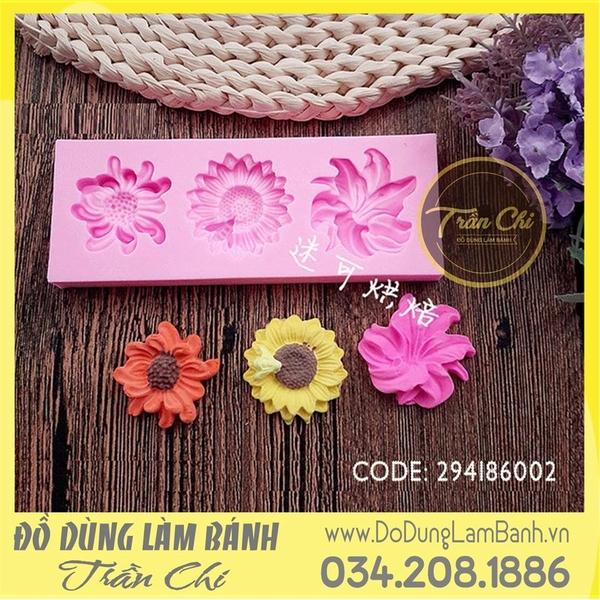Khuôn silicone Hoa 3 loại chữ nhật - Hồng