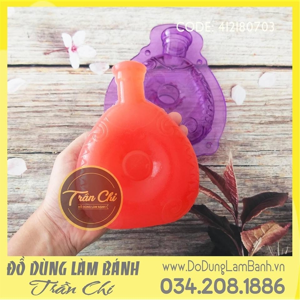 Khuôn nhựa Chai rượu