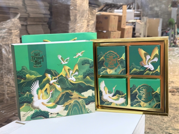 Hộp trung thu 4B (150-250gr) KIM HẠC 2026 - Lốc 10 bộ (DP26411)
