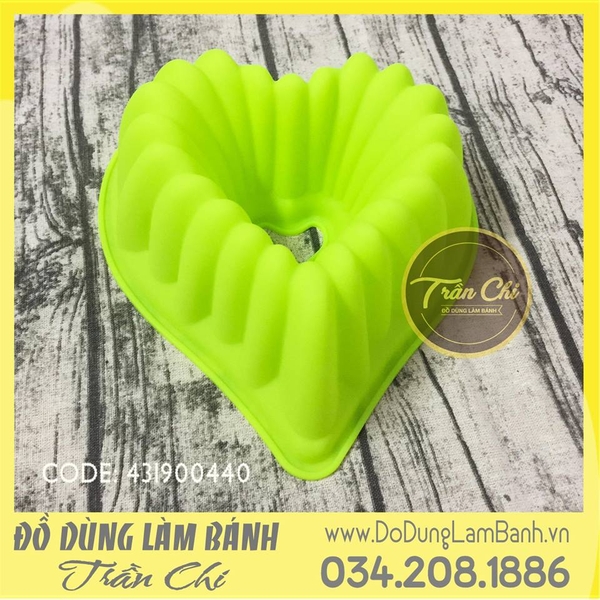 Khuôn silicone TRÁI TIM có lõi (20x19.5x7.5cm) (S0020)
