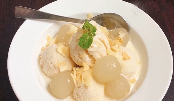 Sinh tố NHÃN Golden Farm - Chai 1 lít