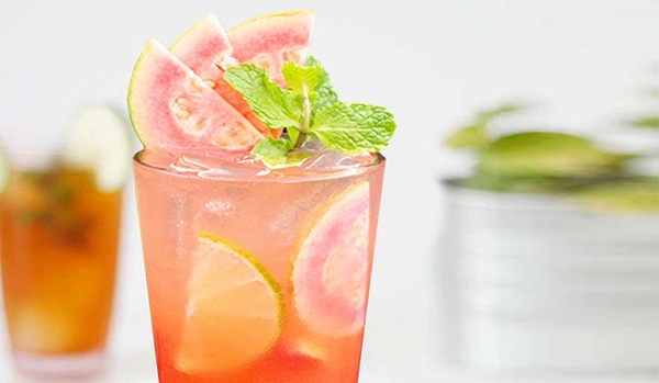 Siro Mama Rosa ỔI HỒNG - Chai 700ml