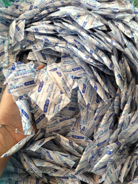 1GX50 - Túi hút ẩm O-BUSTER Xanh NHỎ 1G - Gói lẻ 47-50c