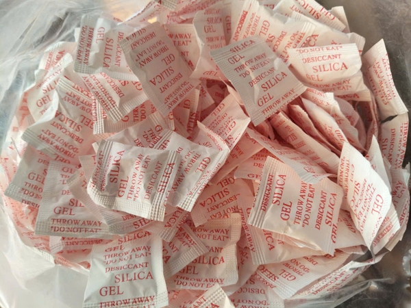 Túi hút ẩm SILICA Gel ĐỎ 1G - Gói ~100gr (~87-90c) | 1GD100