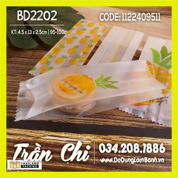BD2202 - Túi ép BÁNH DỨA nền TRONG mix 4 mẫu Trái Dứa  - Xấp 95-100c (1/10)